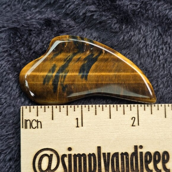 Tiger Eye Crystal Gua Sha face tool - Picture 2 of 5